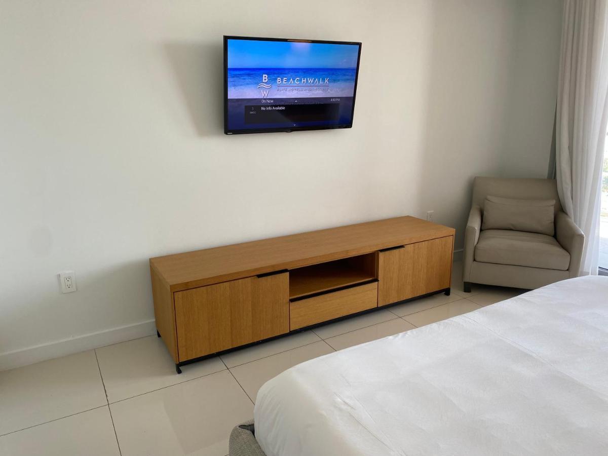 Amazing 1b-1b With Amazing View! 28a Apartment *