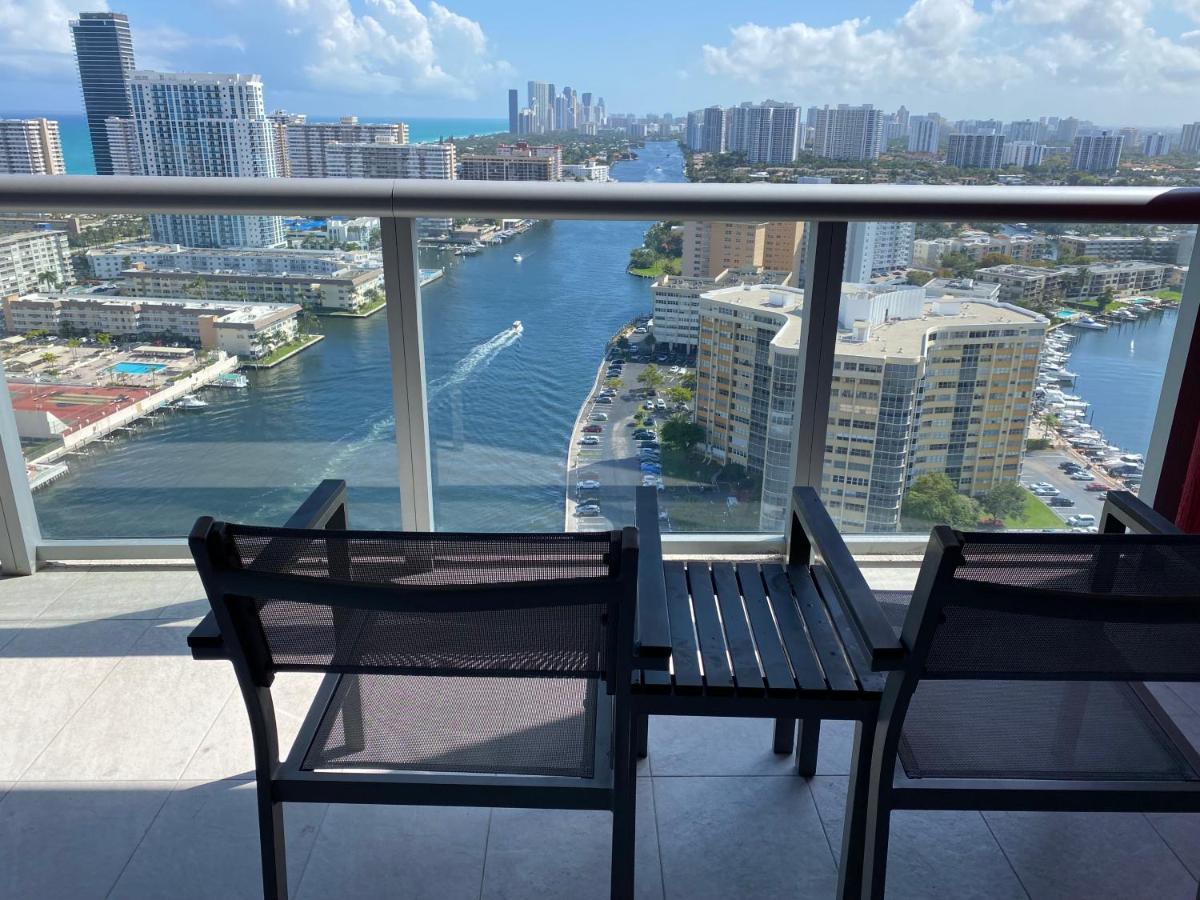 Amazing 1b-1b With Amazing View! 28a