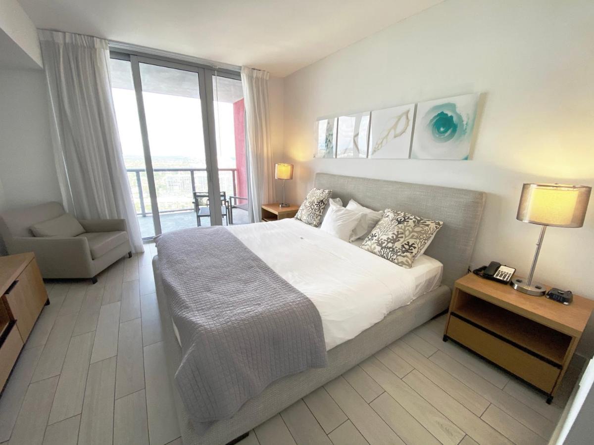 Apartment Amazing 1b-1b With Amazing View! 28a *